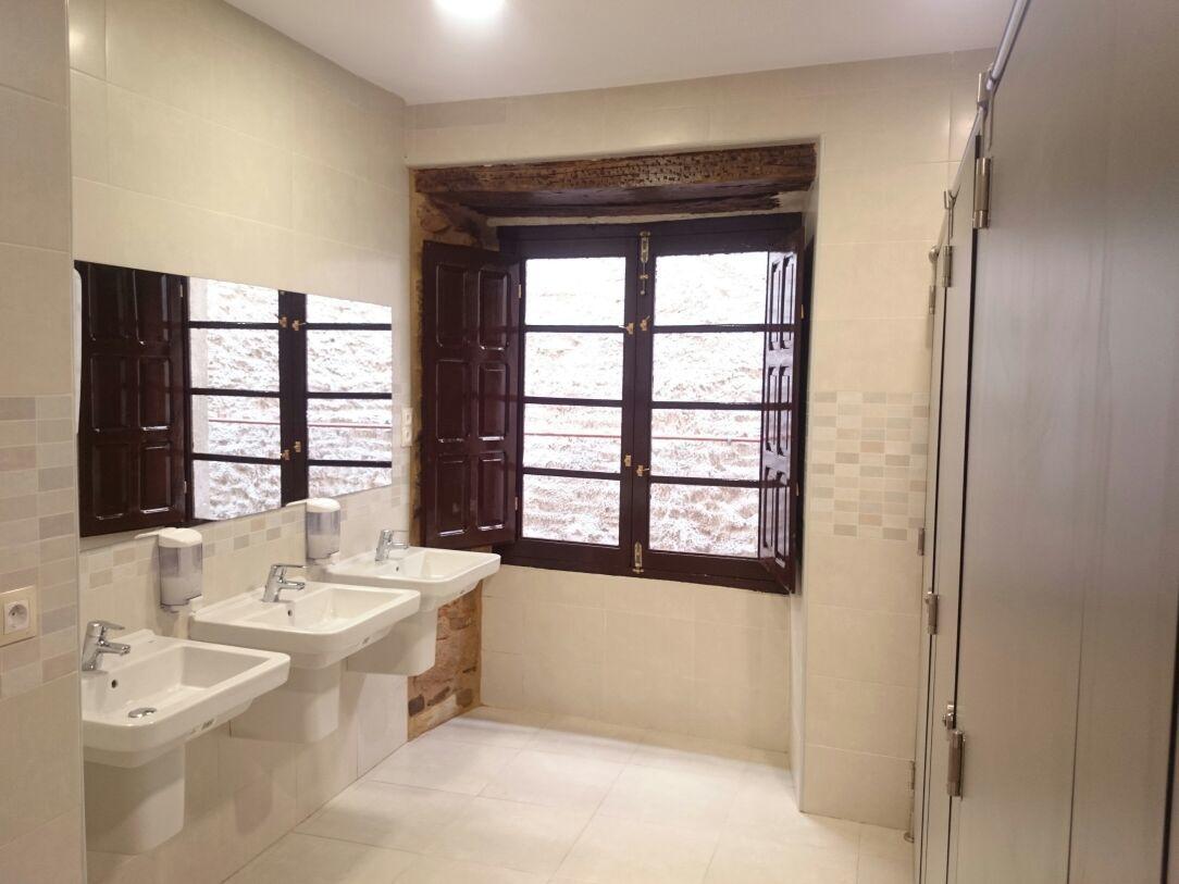 Albergue San Blas Ponferrada Exterior foto